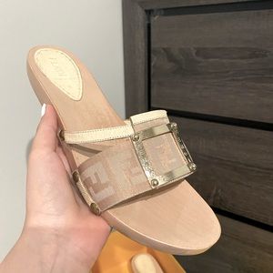 Vintage Fendi dusty pink slides